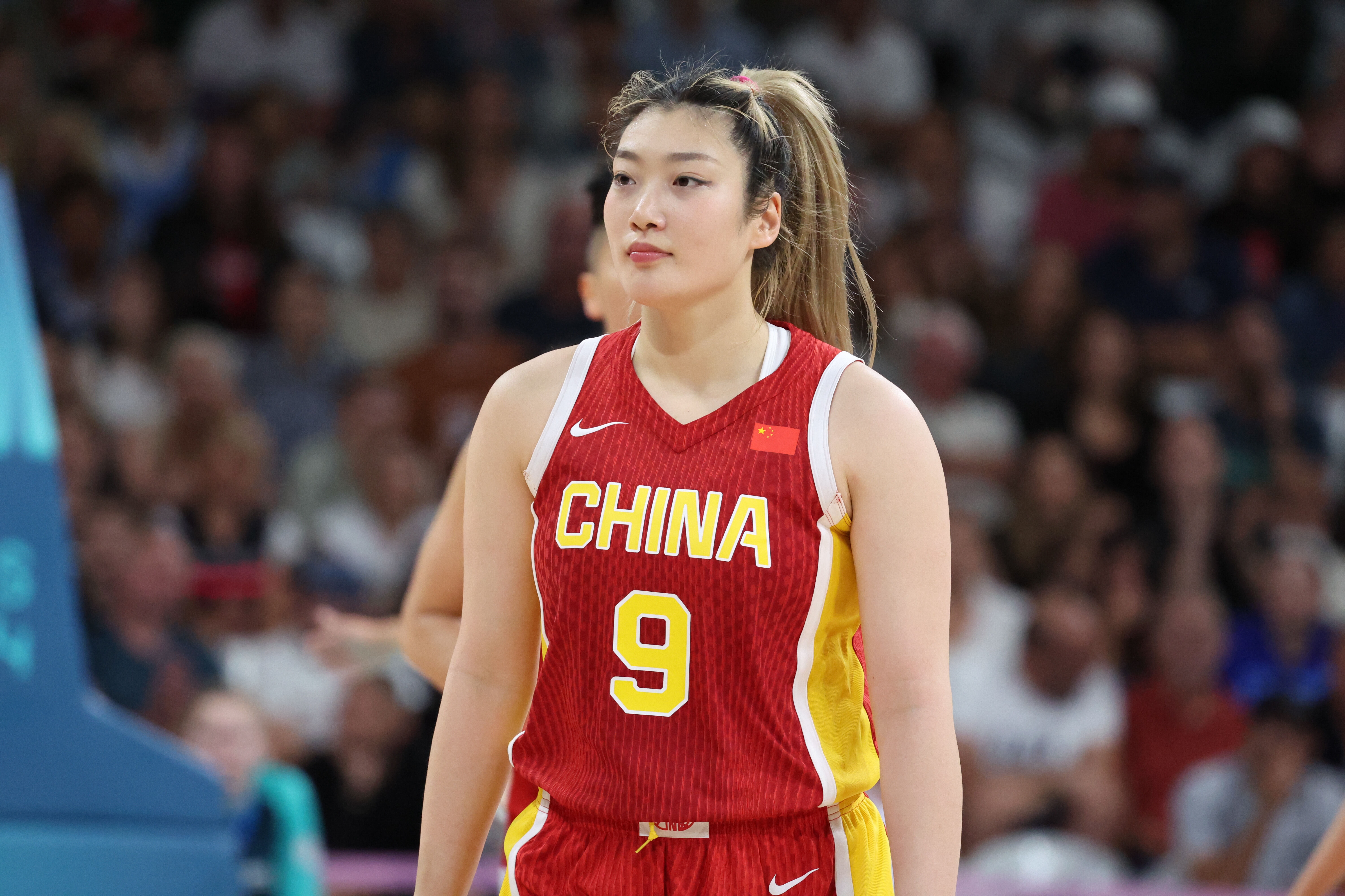 李夢三八婦女節(jié)更博:致敬每一個我們 祝我們節(jié)日快樂!
